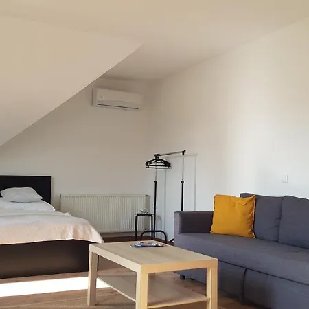 Apartament Vegvar Delux Gyula